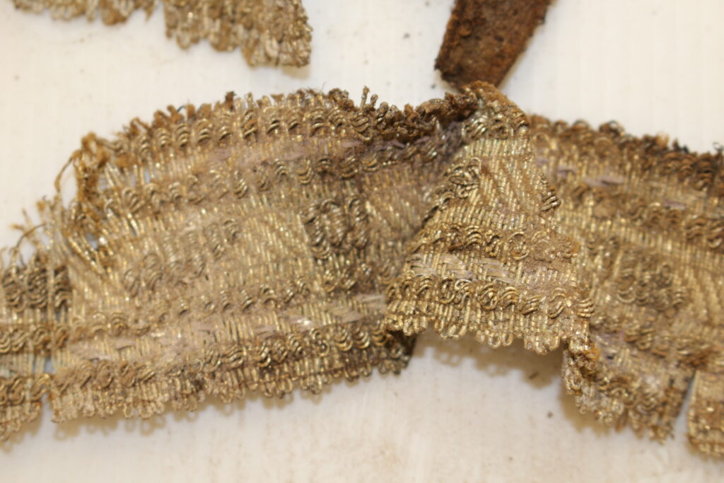 Textile fragment from San Ignacio with metallic fibers